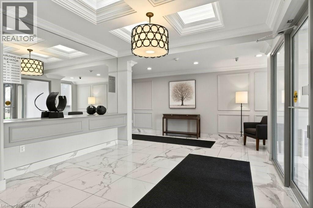 2085 Amherst Heights Drive Unit# Ph8, Burlington, Ontario  L7P 5C2 - Photo 4 - 40820789