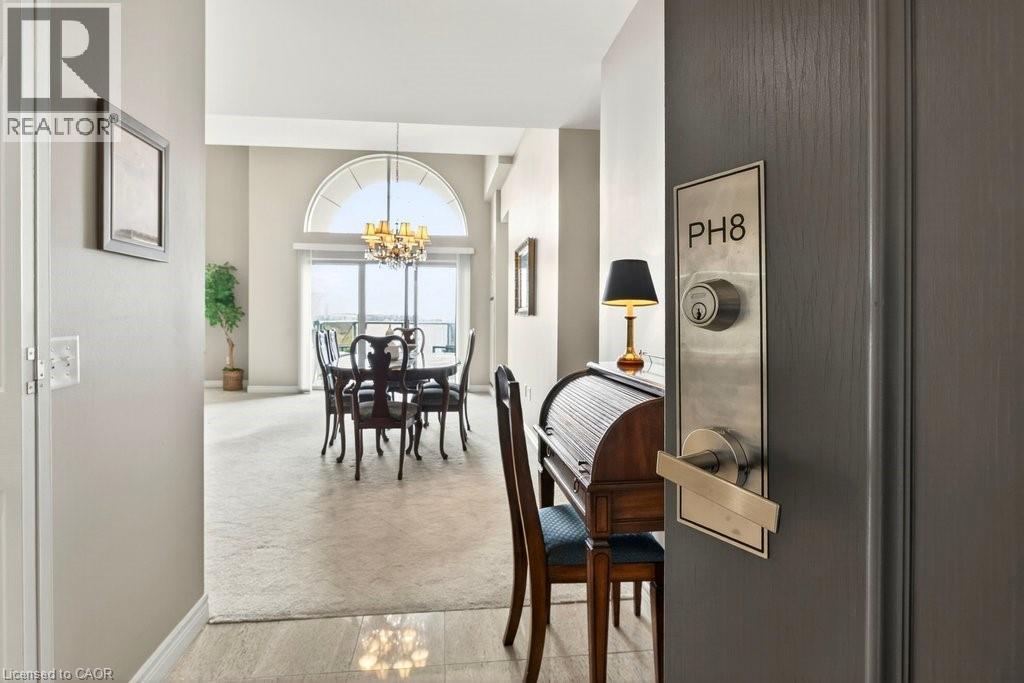 2085 Amherst Heights Drive Unit# Ph8, Burlington, Ontario  L7P 5C2 - Photo 5 - 40820789