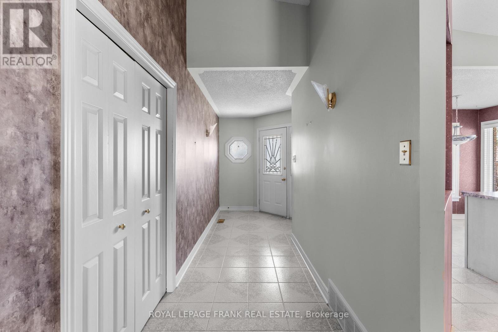 2 Hillview Drive, Kawartha Lakes, Ontario  K0M 1A0 - Photo 5 - X13035610