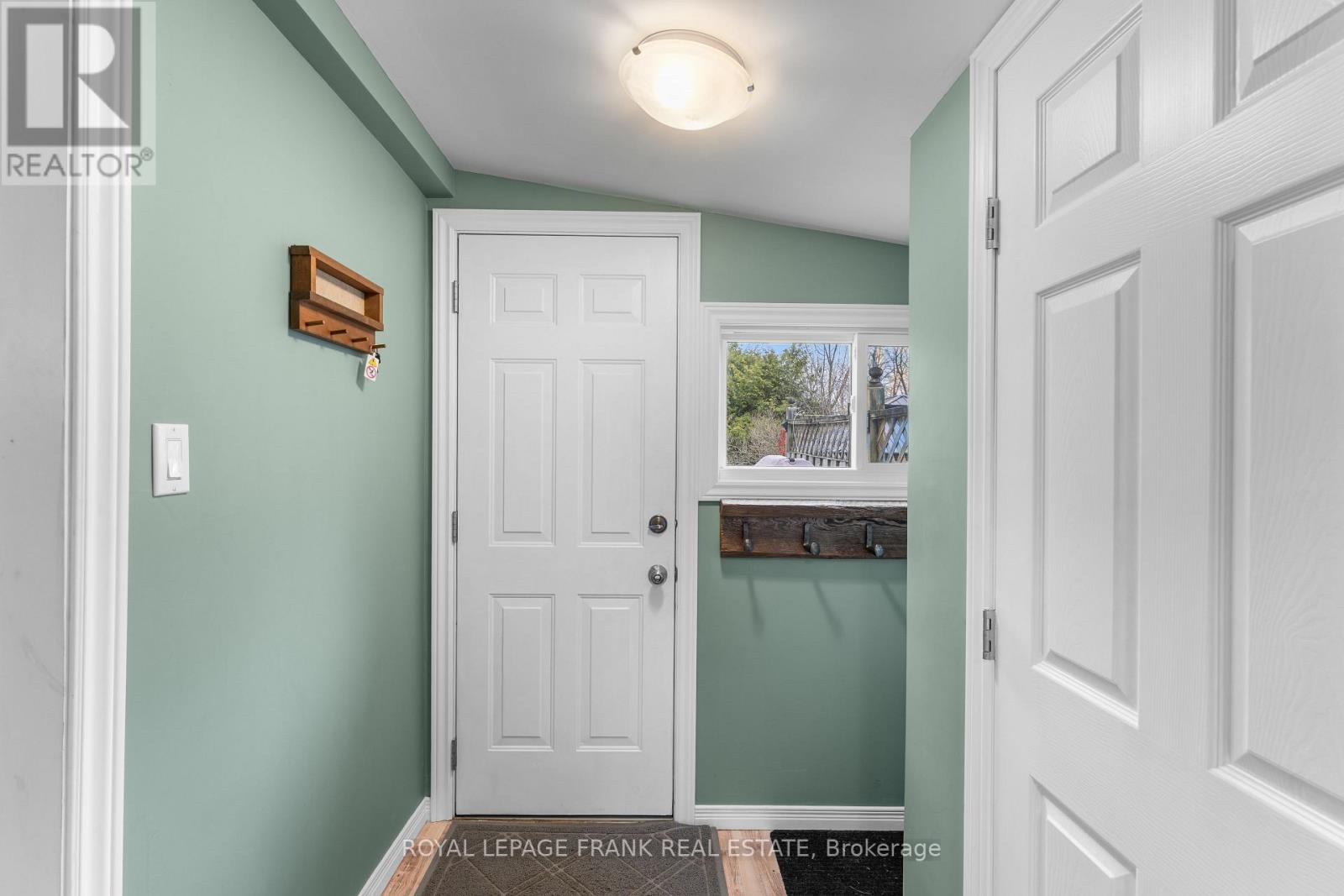 203 Crosby Drive, Kawartha Lakes, Ontario  K0M 1A0 - Photo 4 - X13035702