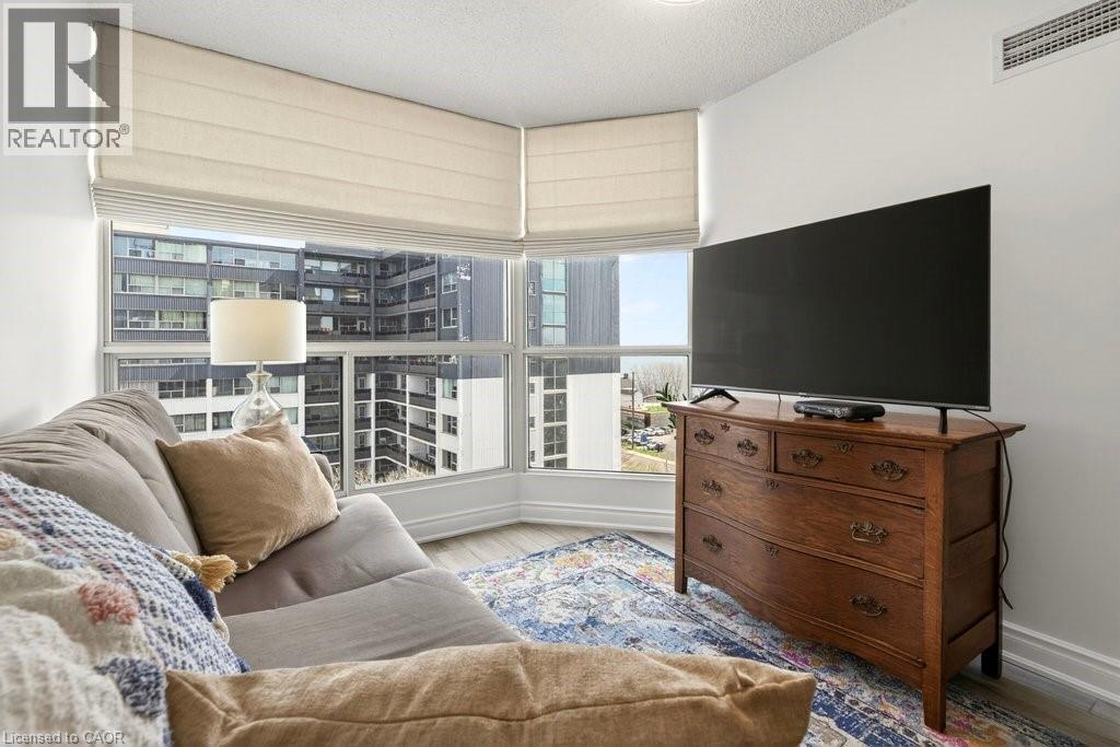 1237 North Shore Boulevard E Unit# 803, Burlington, Ontario  L7S 2H8 - Photo 22 - 40819551