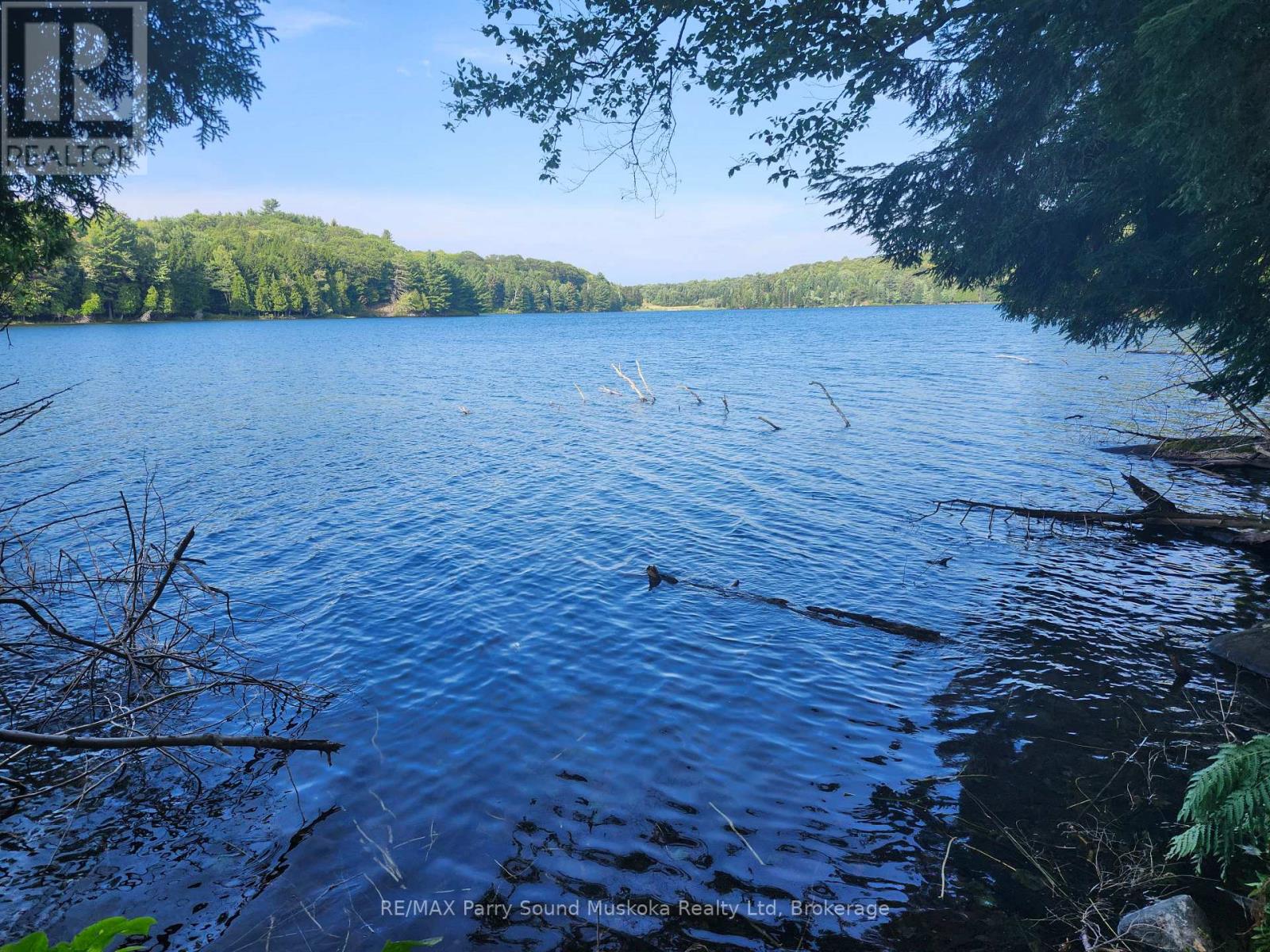 368 SIMMONS LAKE ROAD, Magnetawan, Ontario