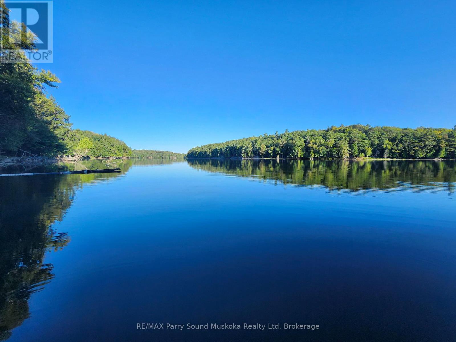 368 Simmons Lake Road, Magnetawan, Ontario  P0A 1P0 - Photo 12 - X12913636