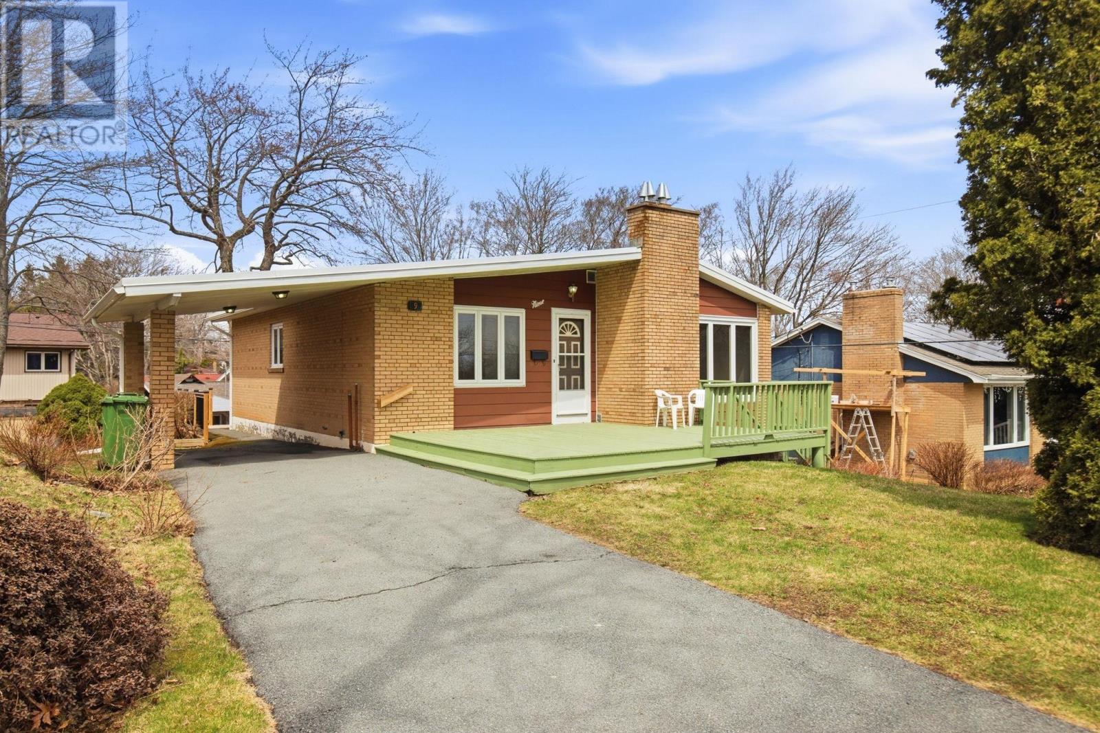 9 Parmbelle Lane, Halifax, Nova Scotia  B3M 1N2 - Photo 2 - 202608370