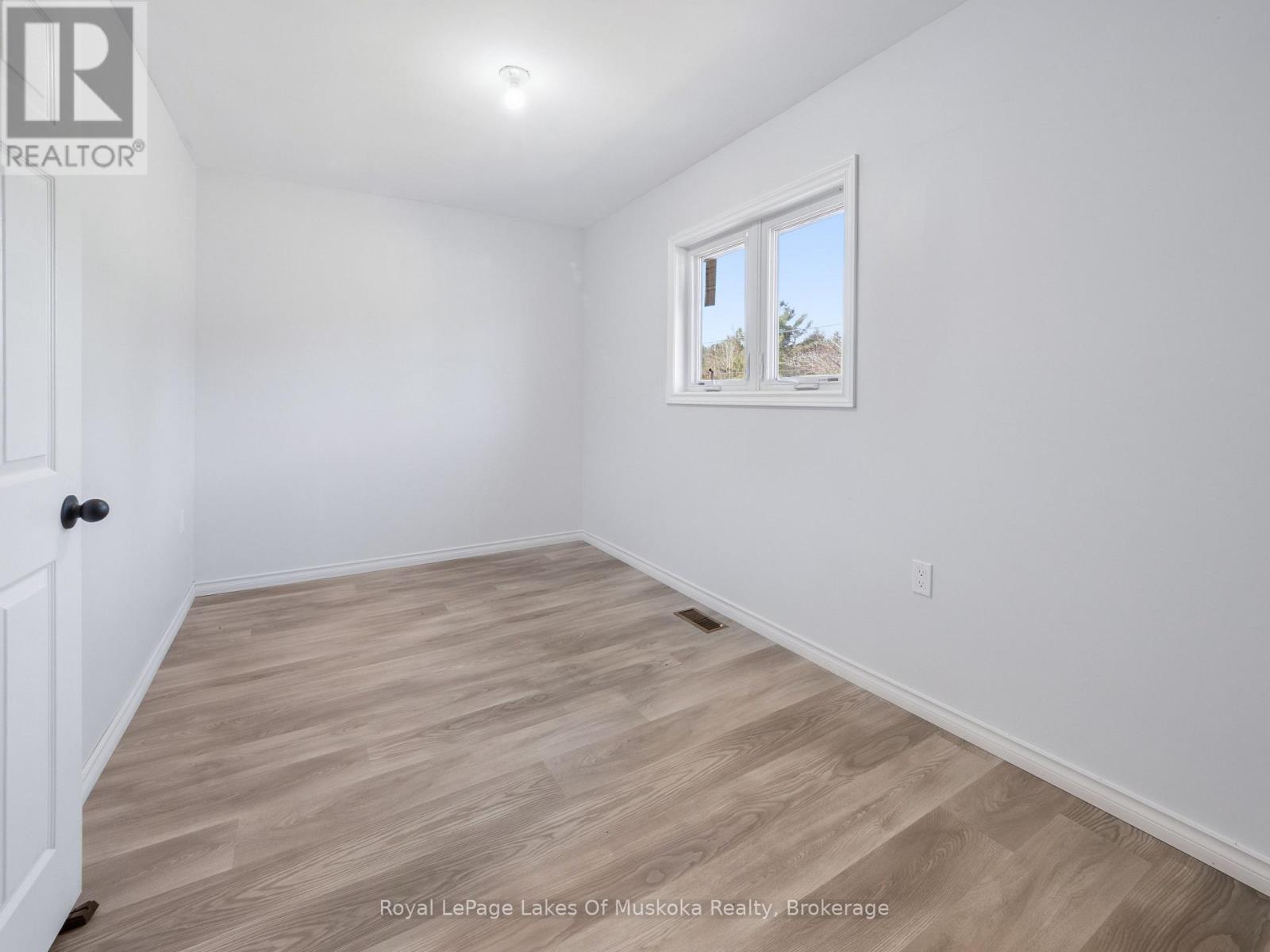 1314 Winhara Road, Gravenhurst, Ontario  P1P 1R1 - Photo 27 - X13035620