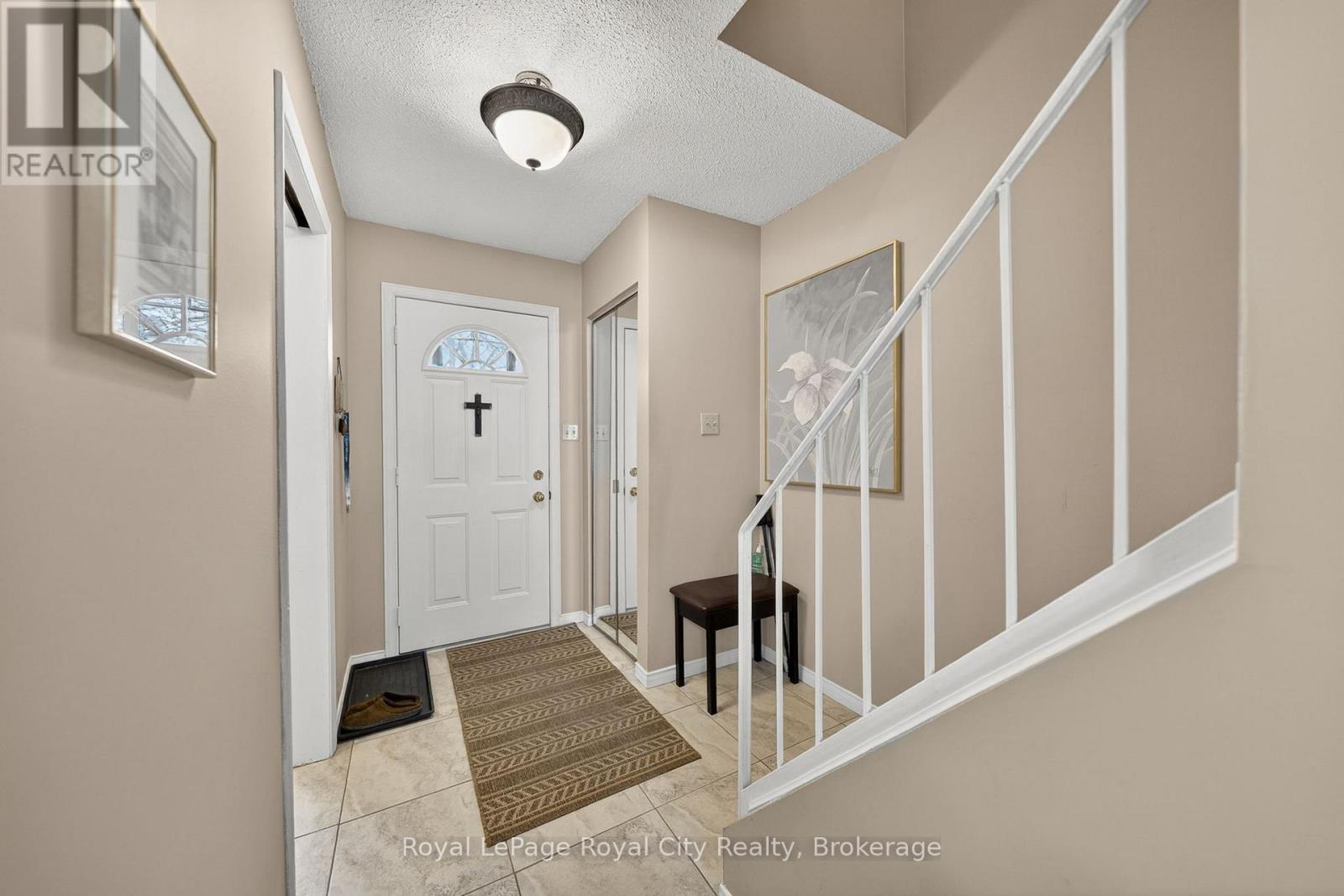 11 - 41 Rhonda Road, Guelph, Ontario  N1H 7A4 - Photo 2 - X13035652