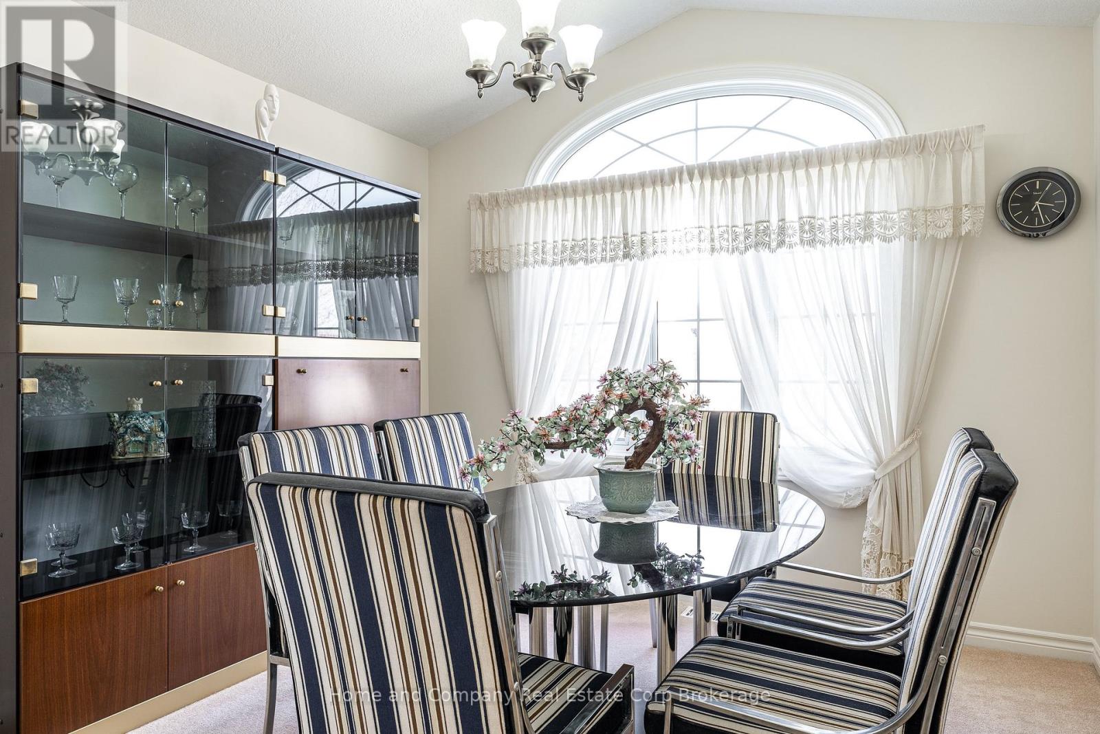 86 Lightbourne Avenue, Stratford, Ontario  N4Z 1J8 - Photo 4 - X13035680