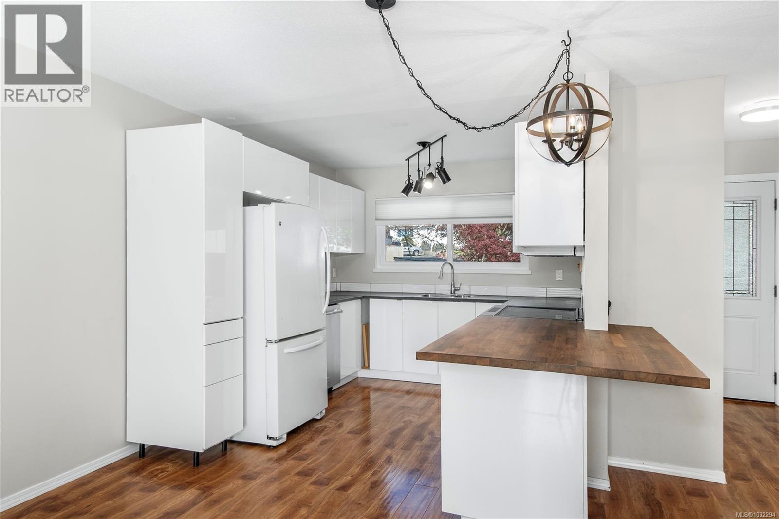 13 400 Robron Rd, Campbell River, British Columbia  V9W 5N5 - Photo 4 - 1032294