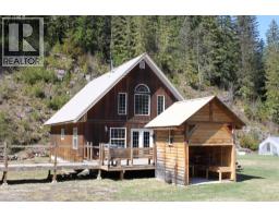 106 Eagles Nest Road, Summit Lake, British Columbia