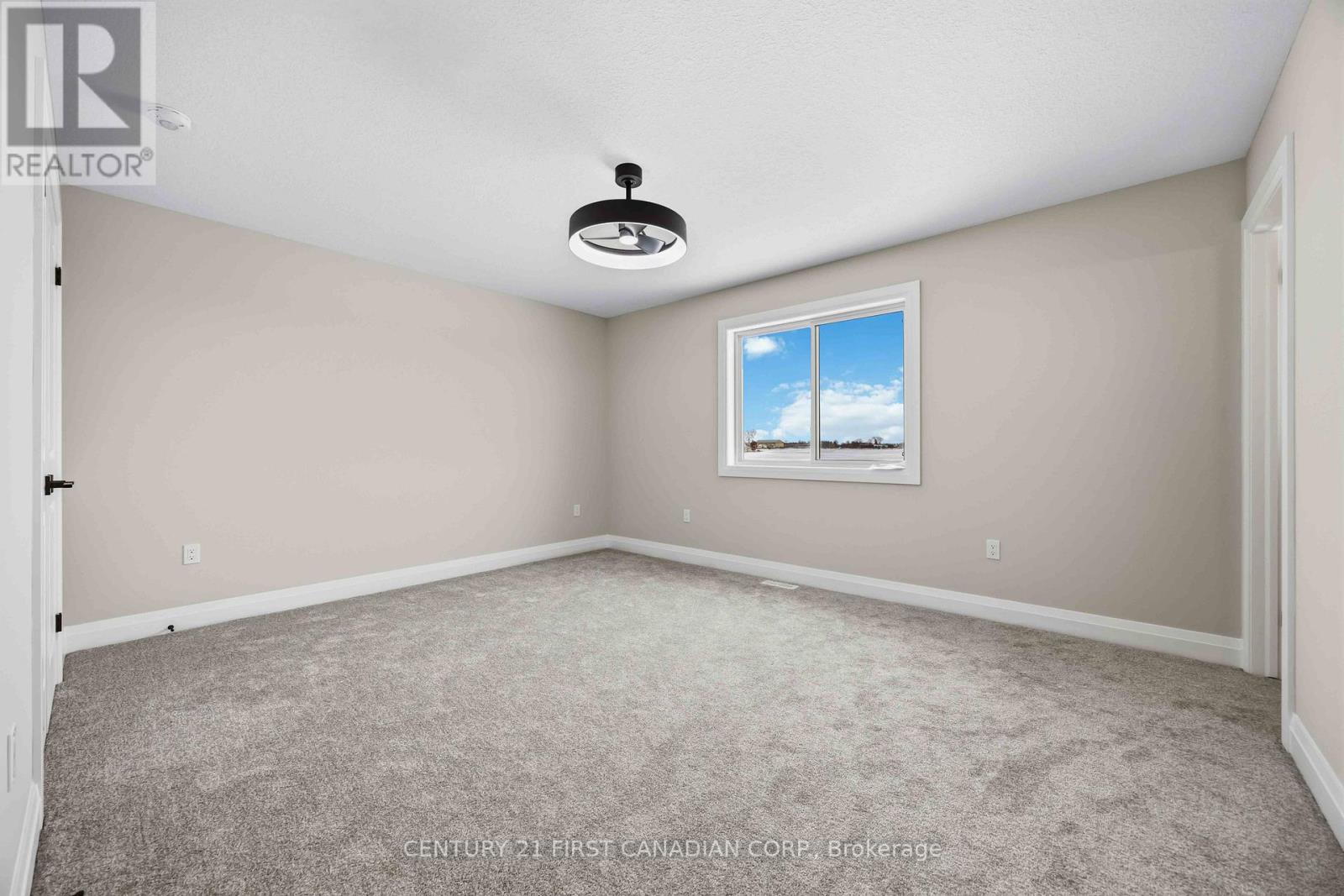 639 Ketter Way, Plympton-Wyoming, Ontario  N0N 1T0 - Photo 23 - X13035602