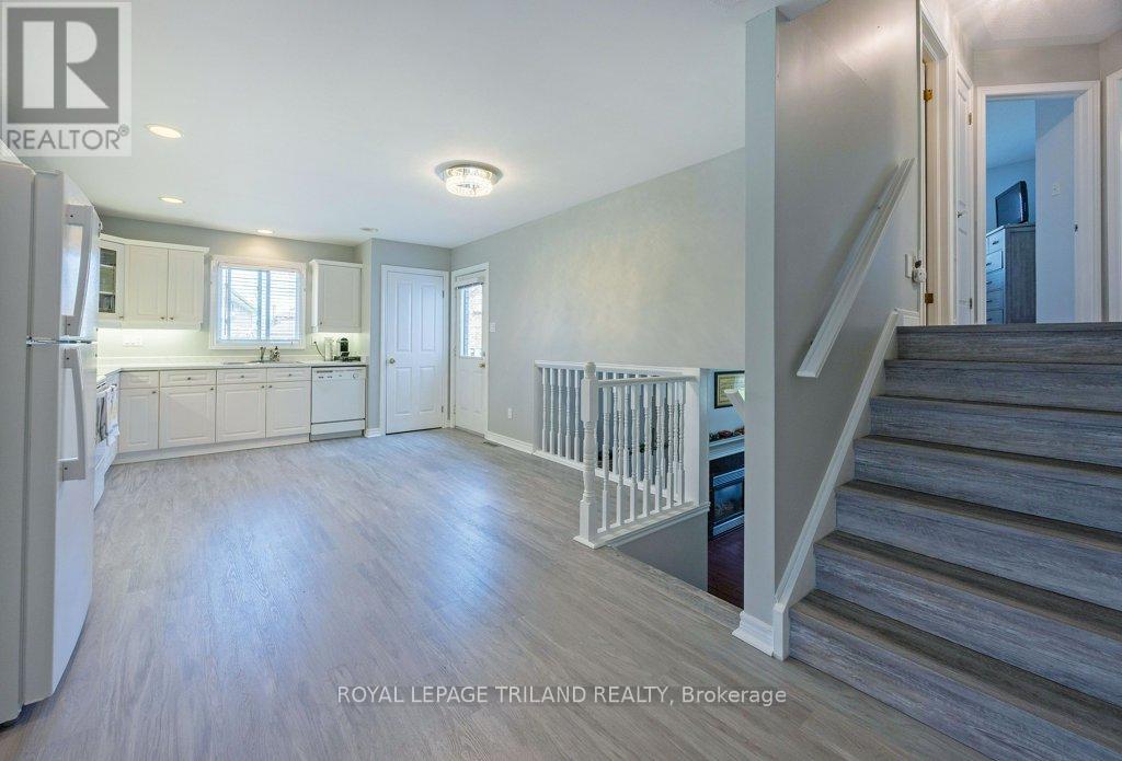 22 Stoneycreek Crescent, London North, Ontario  N5X 3X4 - Photo 10 - X13035646