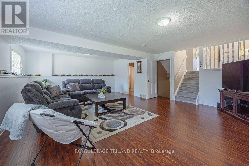 22 Stoneycreek Crescent, London North, Ontario  N5X 3X4 - Photo 24 - X13035646