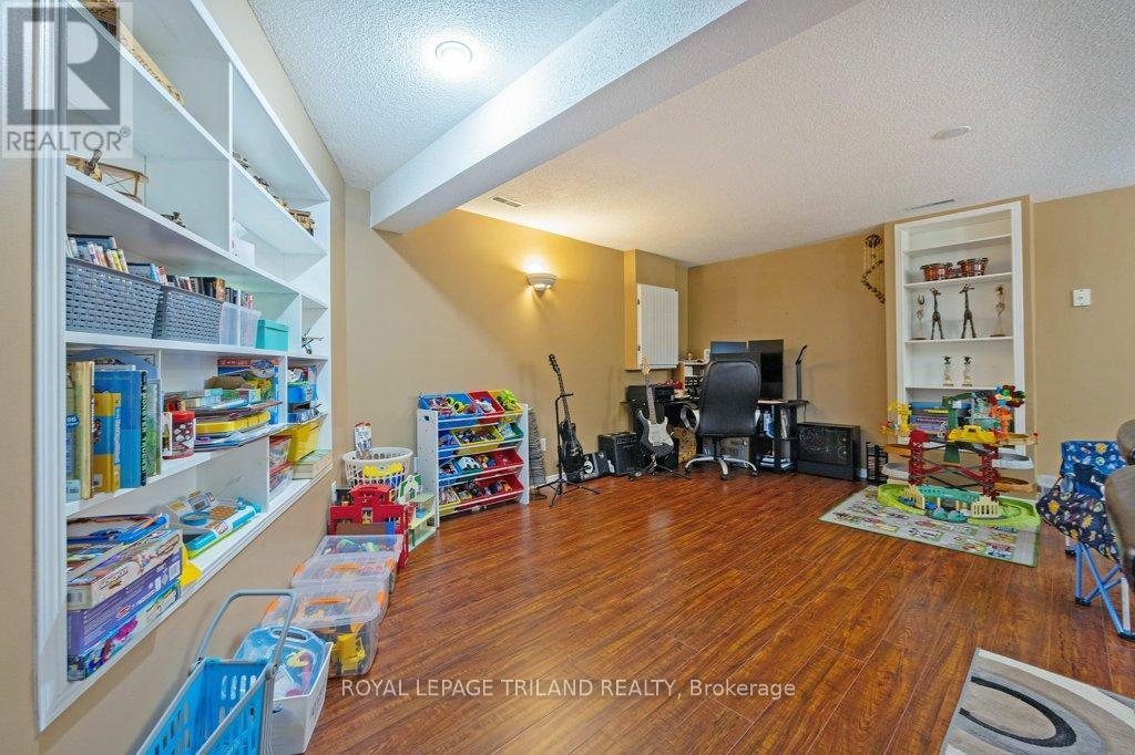 22 Stoneycreek Crescent, London North, Ontario  N5X 3X4 - Photo 28 - X13035646