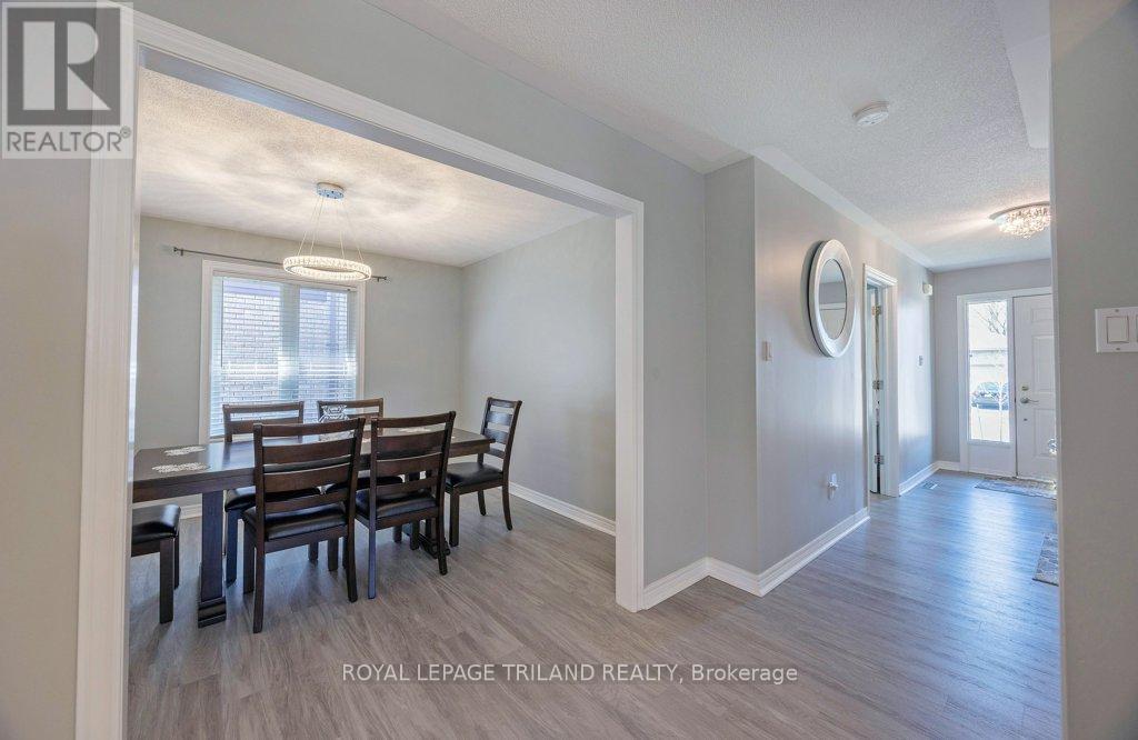 22 Stoneycreek Crescent, London North, Ontario  N5X 3X4 - Photo 8 - X13035646