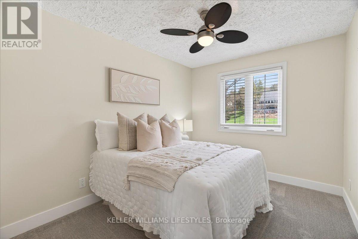 5410 Lake Valley Grove Road, Lambton Shores, Ontario  N0N 1J7 - Photo 18 - X13035762