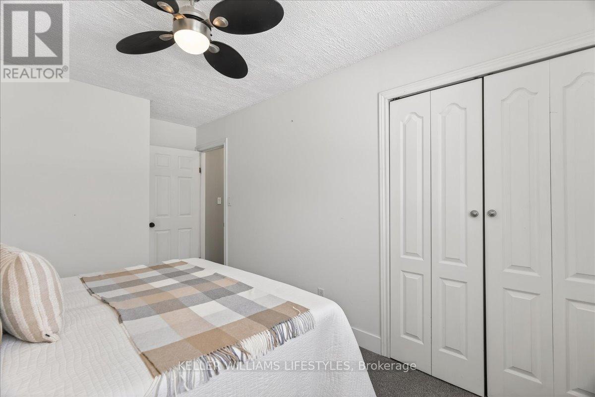 5410 Lake Valley Grove Road, Lambton Shores, Ontario  N0N 1J7 - Photo 21 - X13035762