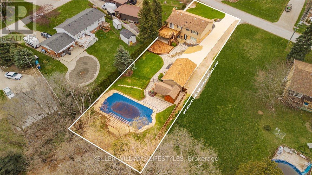 5410 Lake Valley Grove Road, Lambton Shores, Ontario  N0N 1J7 - Photo 39 - X13035762