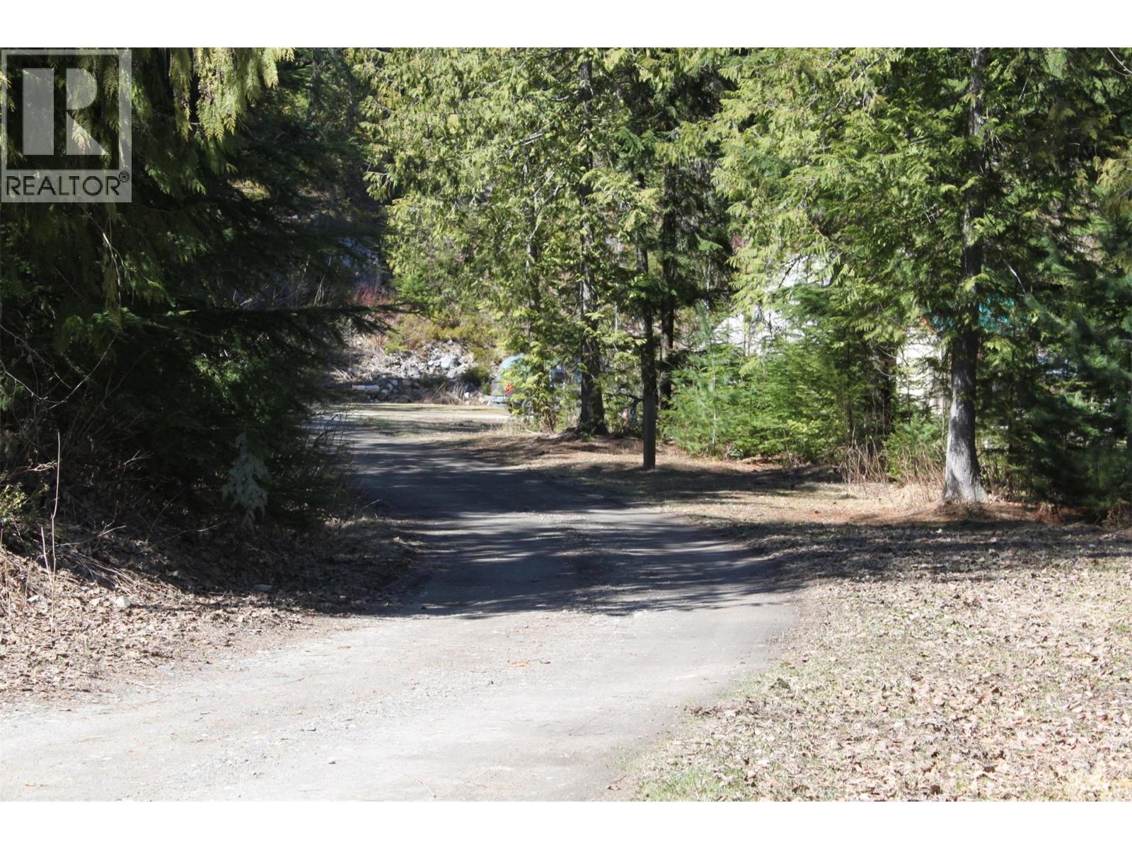 106 Eagles Nest Road, Summit Lake, British Columbia  V0G 1R1 - Photo 34 - 10384134