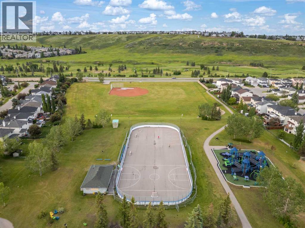 18 Hidden Creek Rise NW, Calgary, Alberta  T3A 6L5 - Photo 35 - A2290878