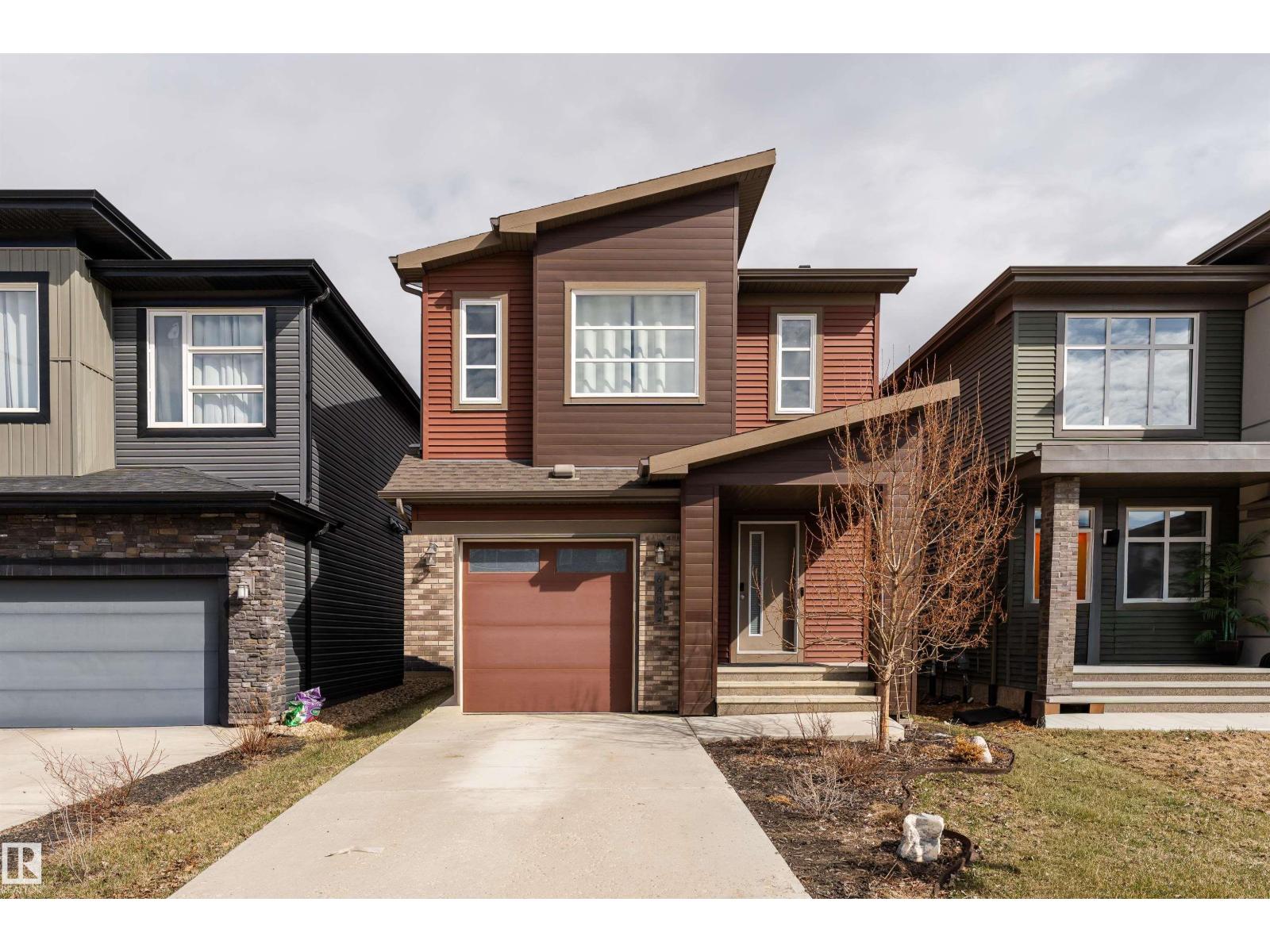 6484 KING WD SW, edmonton, Alberta
