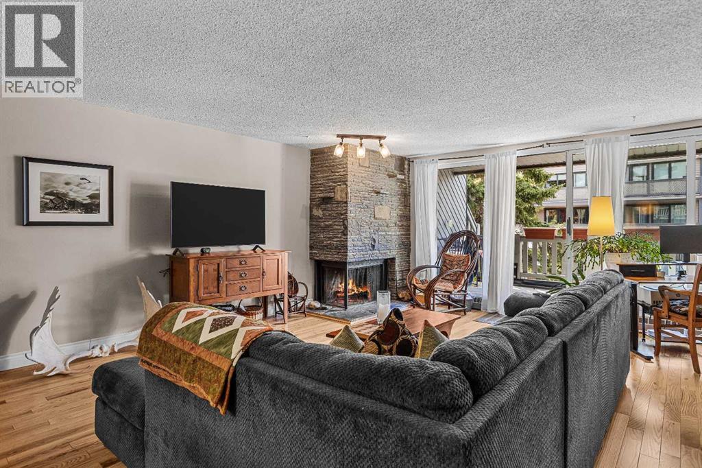 J, 413 Marten Street, Banff, Alberta  T1L 1G6 - Photo 5 - A2304248