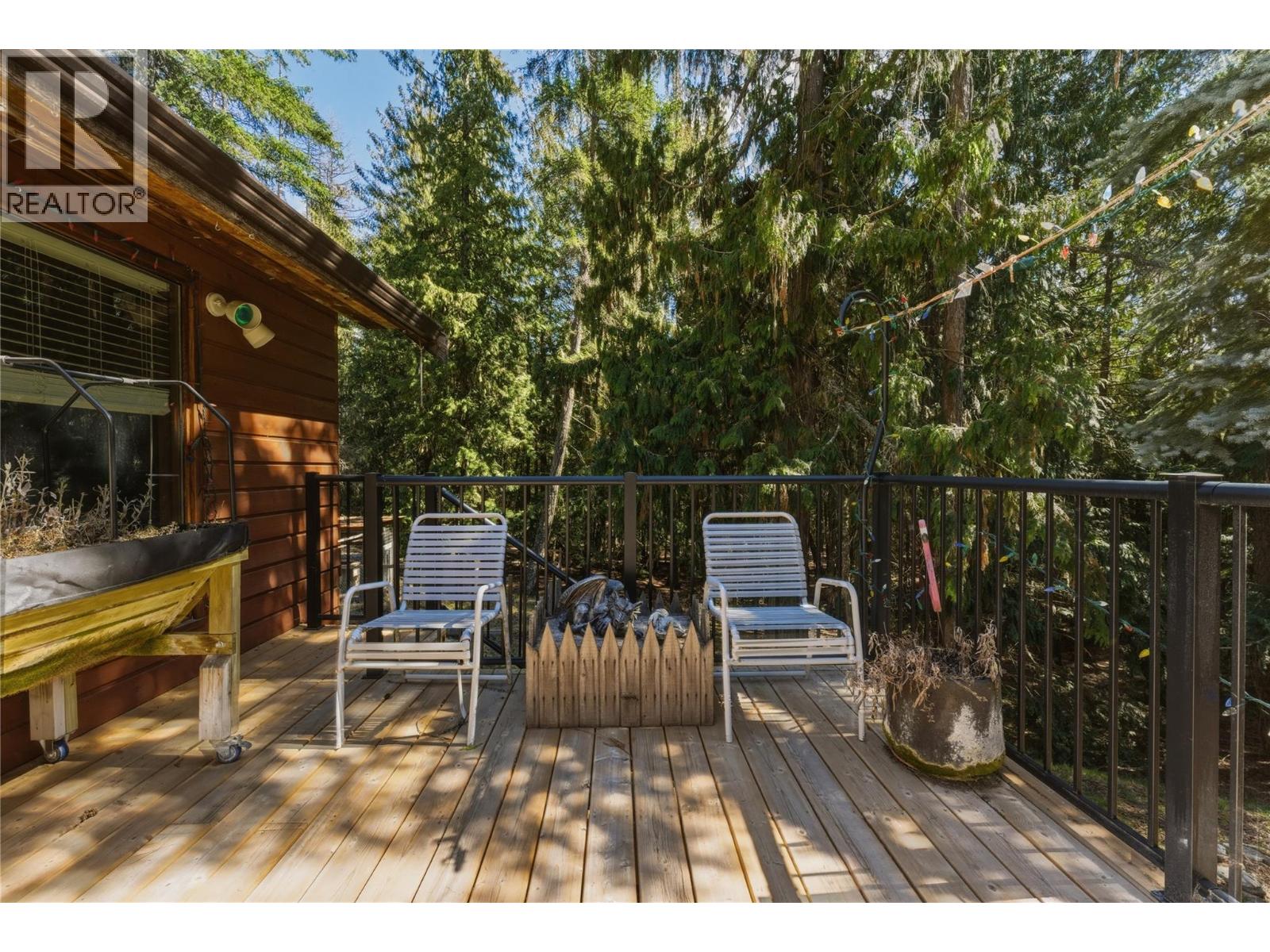 8257 Rogers Road, Vernon, British Columbia  V1B 3M7 - Photo 32 - 10384271