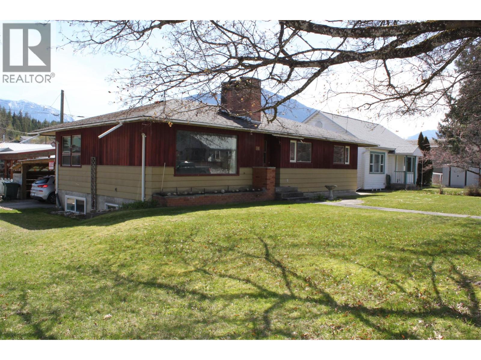 119 2nd Avenue Nw, Nakusp, British Columbia  V0G 1R0 - Photo 27 - 10384393