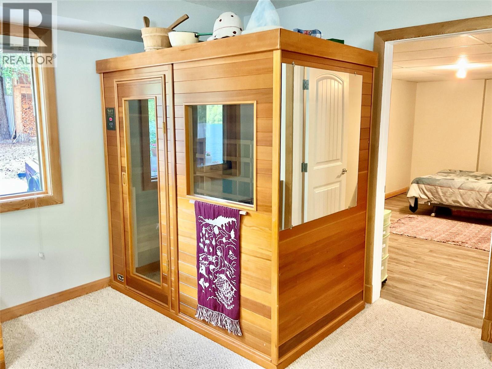 2872 Jewel Lake Road, Jewel Lake, British Columbia  V0H 1J0 - Photo 55 - 10384592