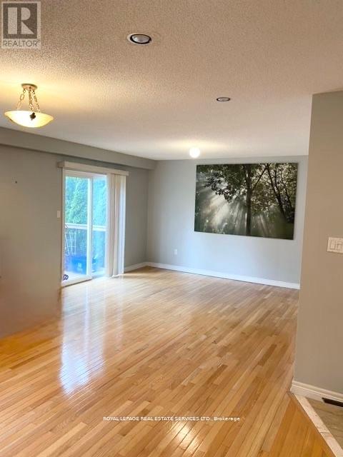 1101 Harrogate Drive, Hamilton, Ontario  L9K 1N1 - Photo 7 - X13030646