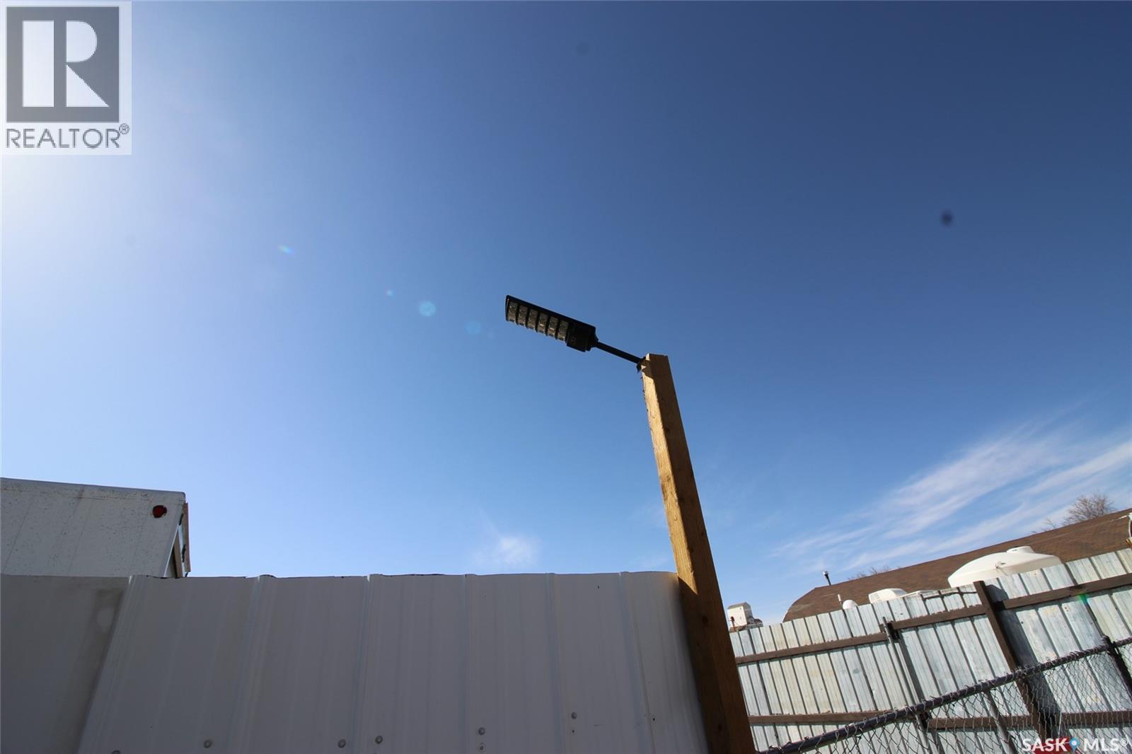 331 2nd Avenue W, Shaunavon, Saskatchewan  S0N 2M0 - Photo 8 - SK033749