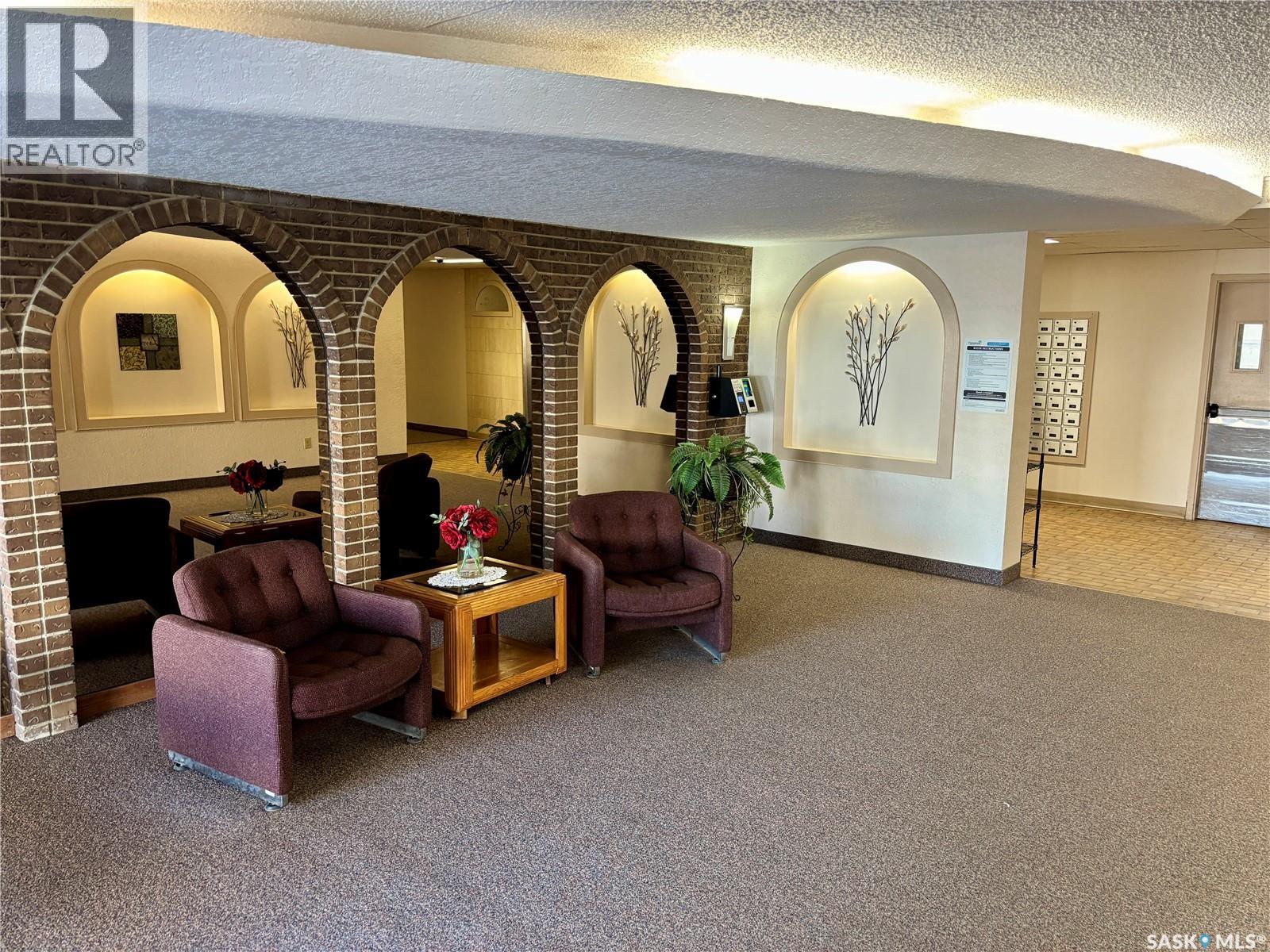 313 20 Kleisinger Crescent, Regina, Saskatchewan  S4R 7M3 - Photo 3 - SK033716