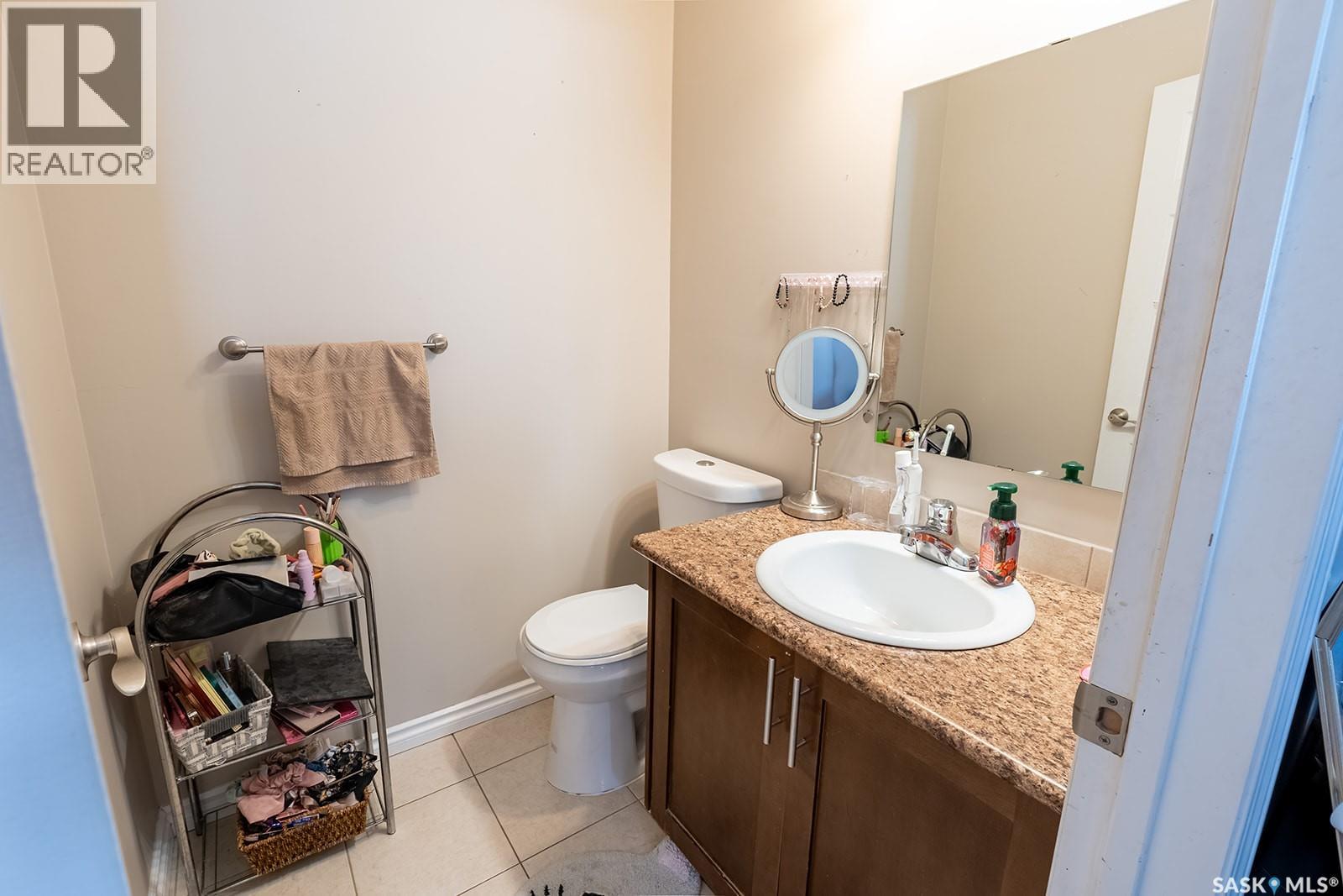 B 1014 Colony Street, Saskatoon, Saskatchewan  S7N 0S4 - Photo 11 - SK033710