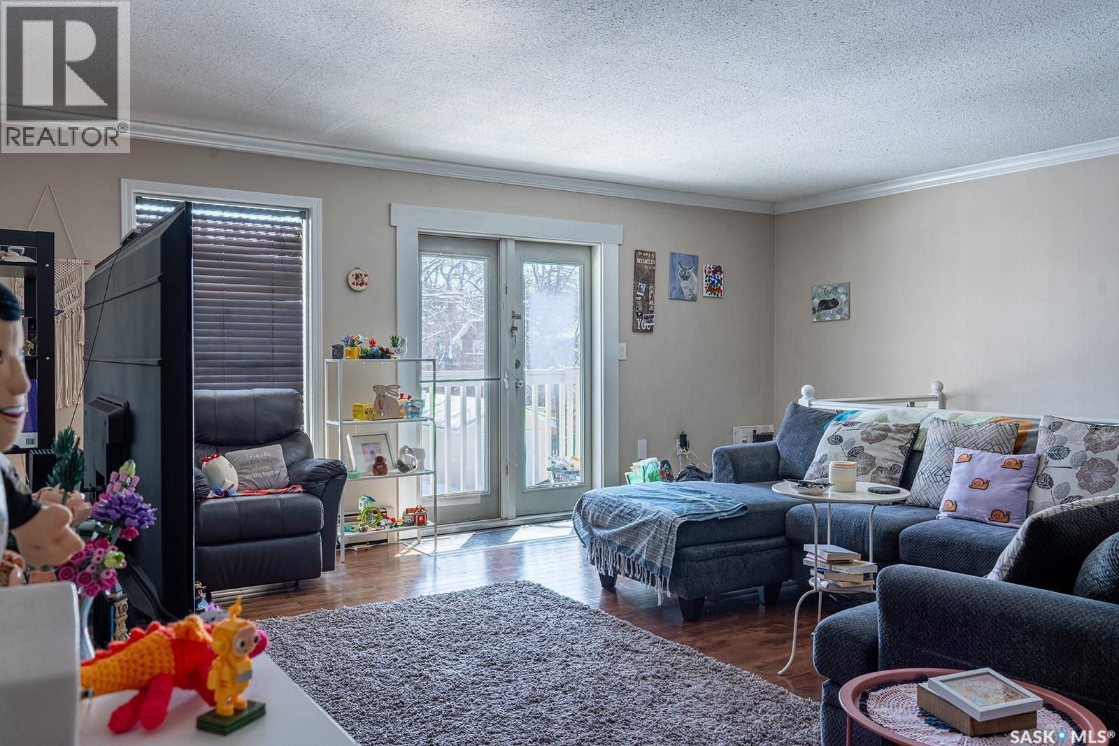 B 1014 Colony Street, Saskatoon, Saskatchewan  S7N 0S4 - Photo 4 - SK033710