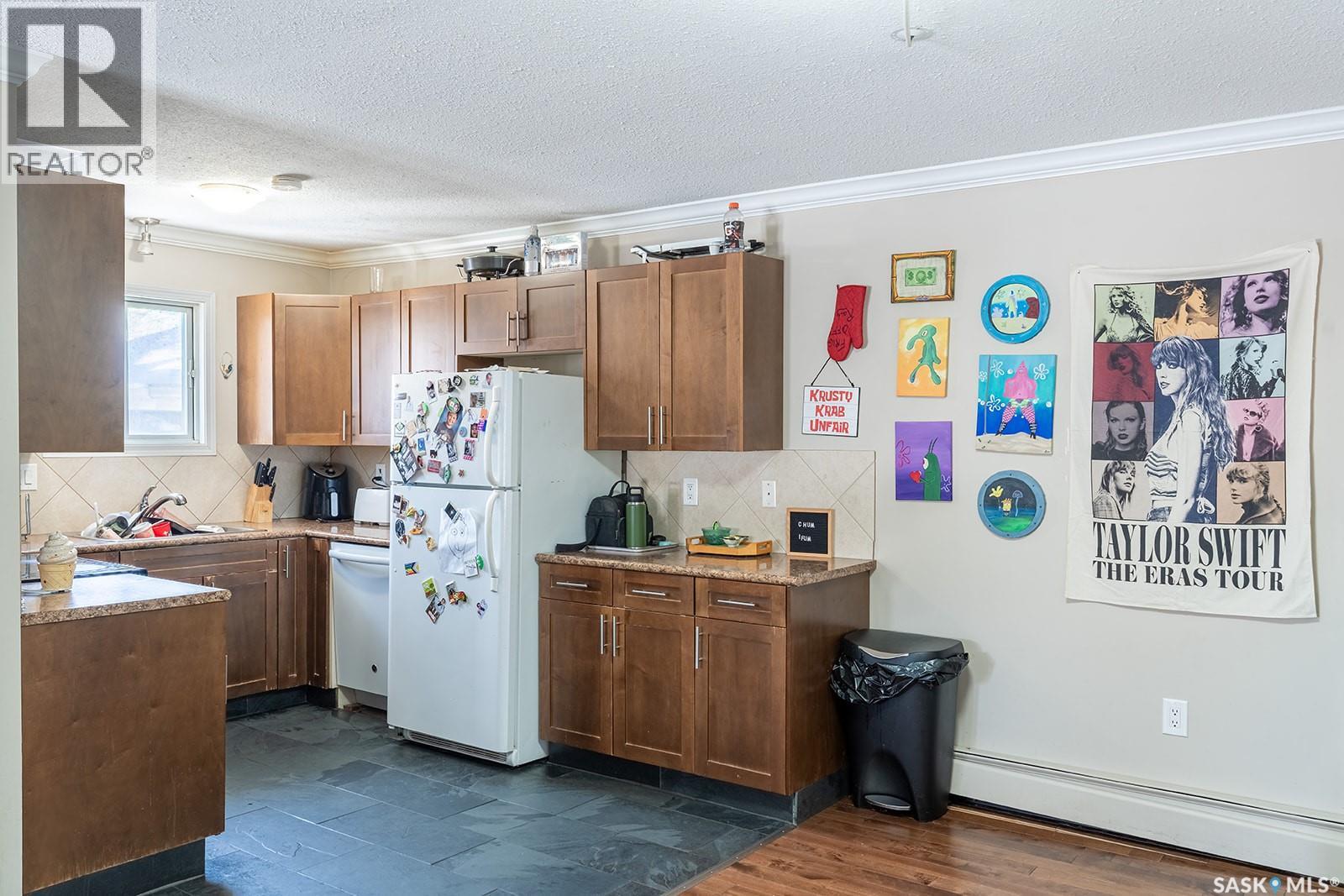 B 1014 Colony Street, Saskatoon, Saskatchewan  S7N 0S4 - Photo 7 - SK033710