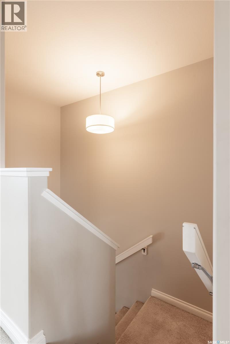 4372 James Hill Road, Regina, Saskatchewan  S4W 0R2 - Photo 29 - SK033701