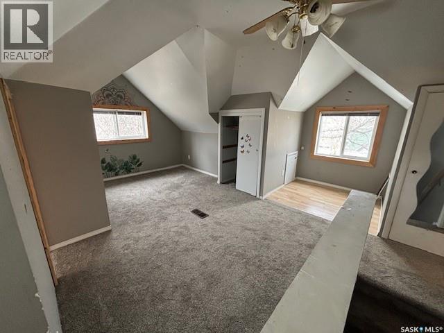 617 Bison Avenue, Weyburn, Saskatchewan  S4H 0J7 - Photo 14 - SK033690