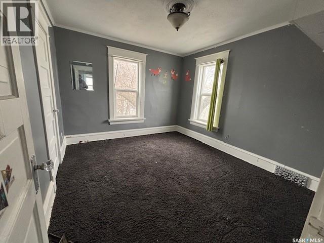 617 Bison Avenue, Weyburn, Saskatchewan  S4H 0J7 - Photo 8 - SK033690