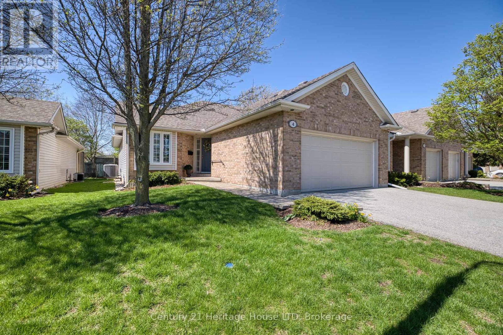 4 - 1439 Niagara Stone Road, Niagara-On-The-Lake, Ontario  L0S 1J0 - Photo 1 - X13035624