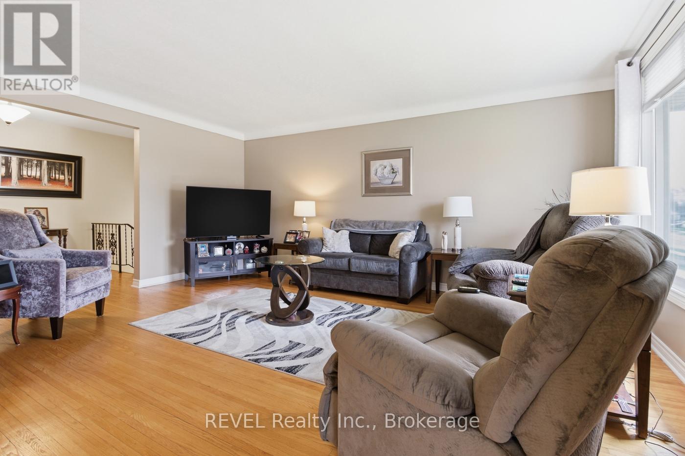 108 Richmond Street, Thorold, Ontario  L2V 3H1 - Photo 10 - X13035626