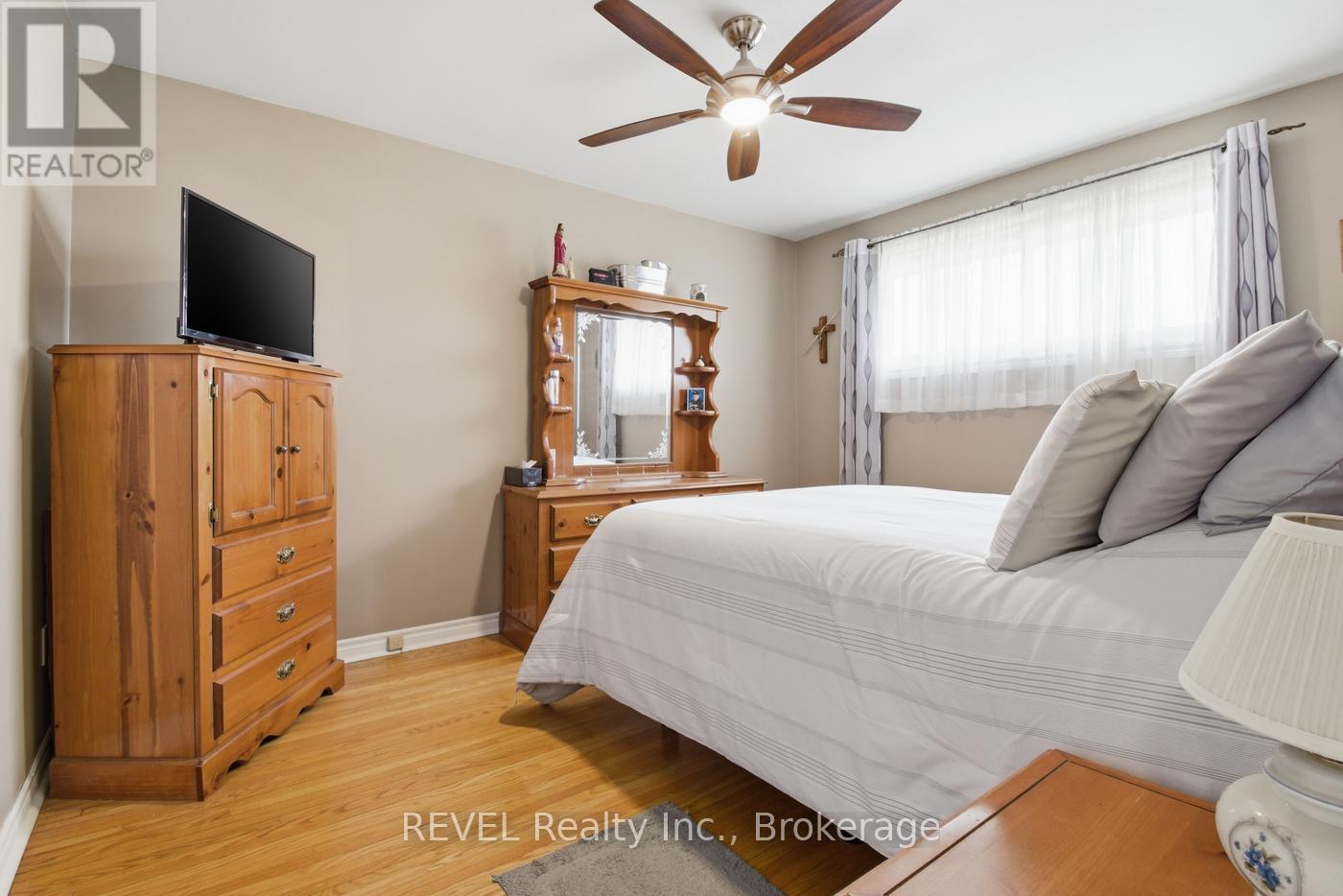 108 Richmond Street, Thorold, Ontario  L2V 3H1 - Photo 14 - X13035626