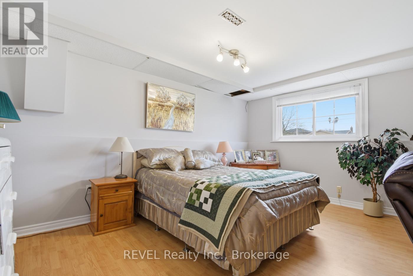 108 Richmond Street, Thorold, Ontario  L2V 3H1 - Photo 35 - X13035626