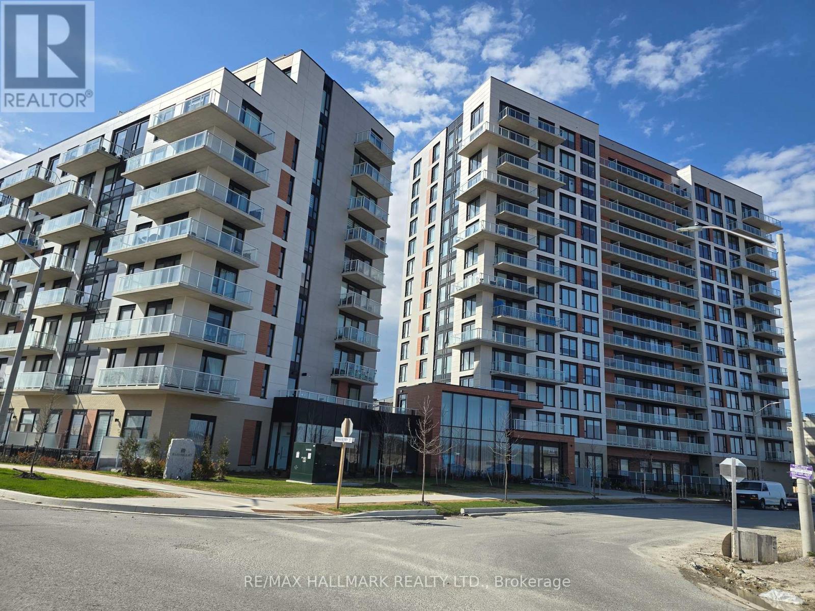 707 - 6 DAVID EYER ROAD, Richmond Hill, Ontario