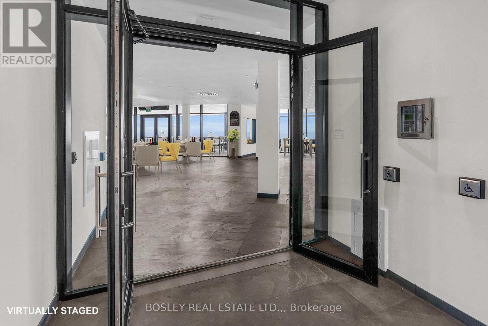 Suite 101 - 3823 Terrace Lane, Fort Erie, Ontario  L0S 1B0 - Photo 3 - X12314488