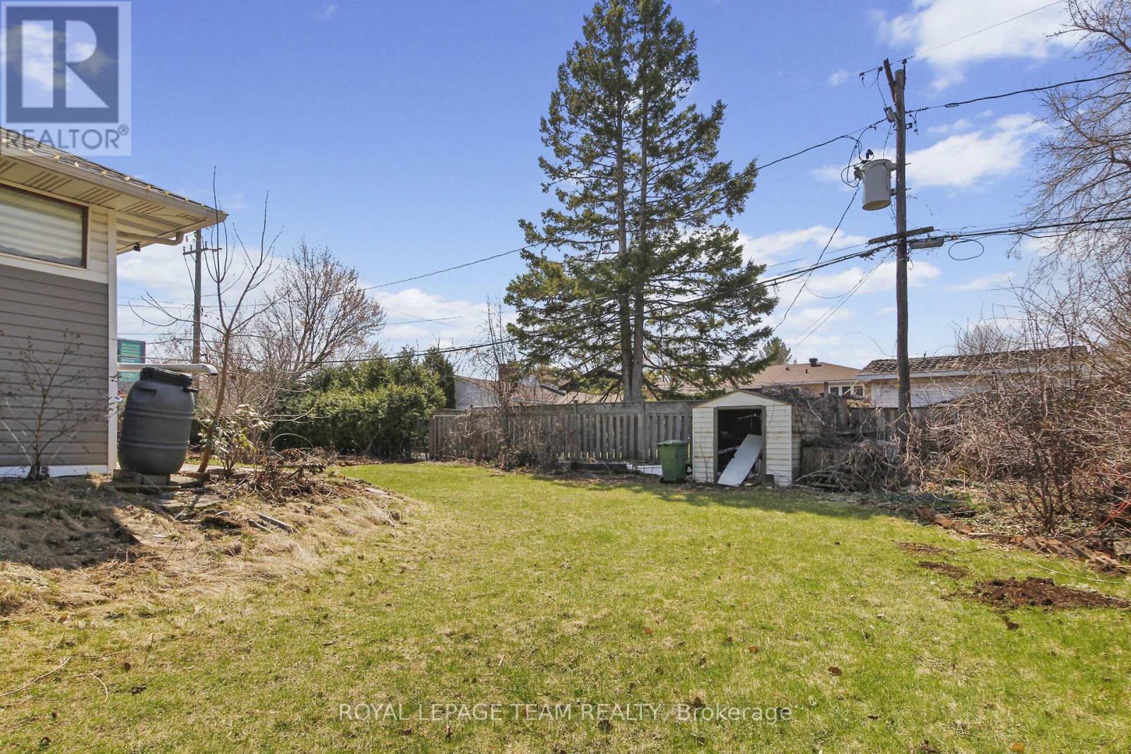 45 Capilano Drive, Ottawa, Ontario  K2E 6G5 - Photo 12 - X12924102