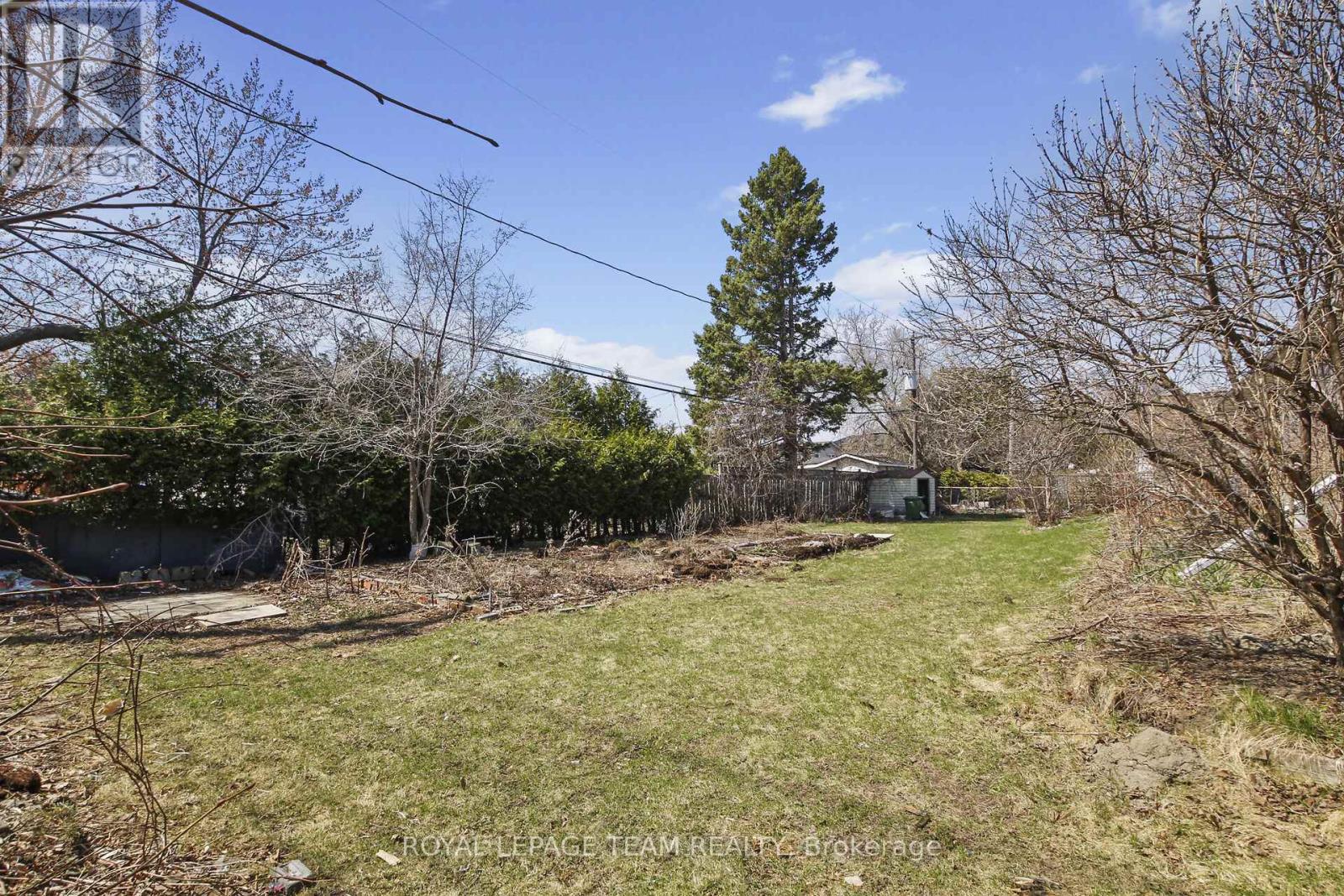 45 Capilano Drive, Ottawa, Ontario  K2E 6G5 - Photo 8 - X12924102