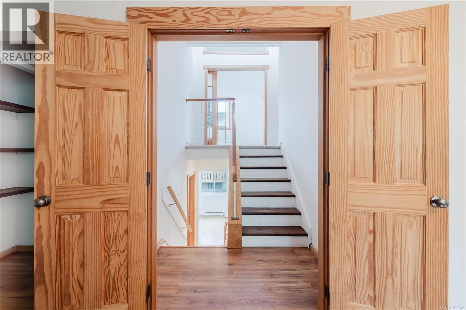 302 229 Ontario St, Victoria, British Columbia  V8V 1N1 - Photo 20 - 1033248