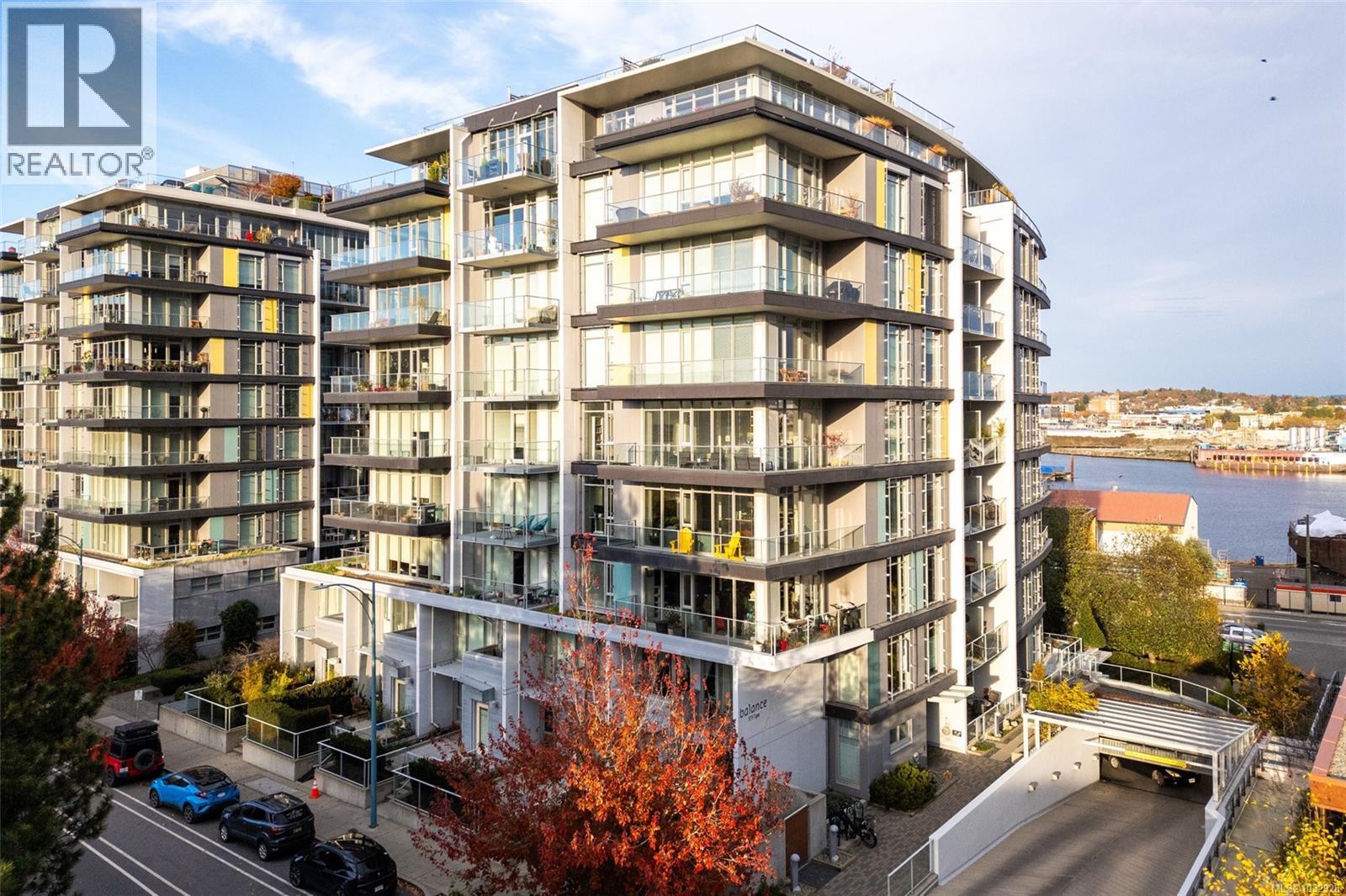 308 373 Tyee Rd, Victoria, British Columbia