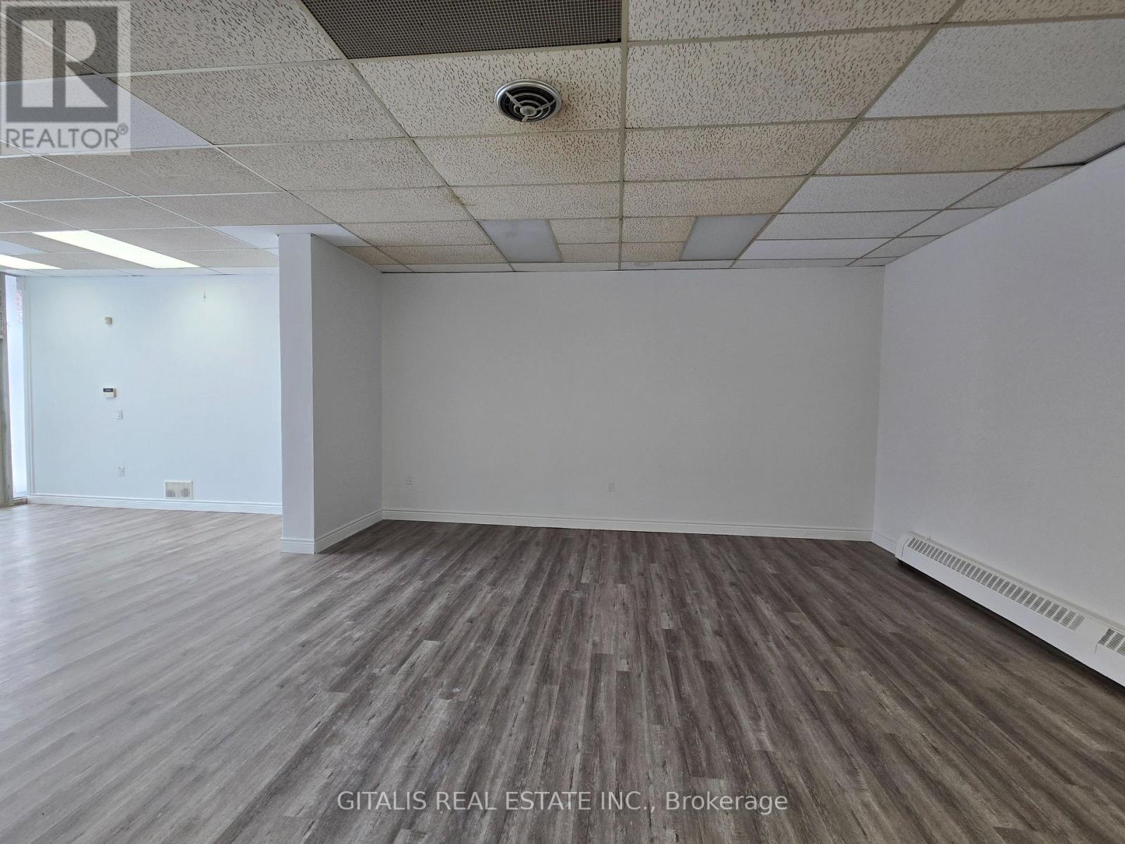 1179 Weston Road, Toronto, Ontario M6M 4P5 - Photo 5 - W12965476