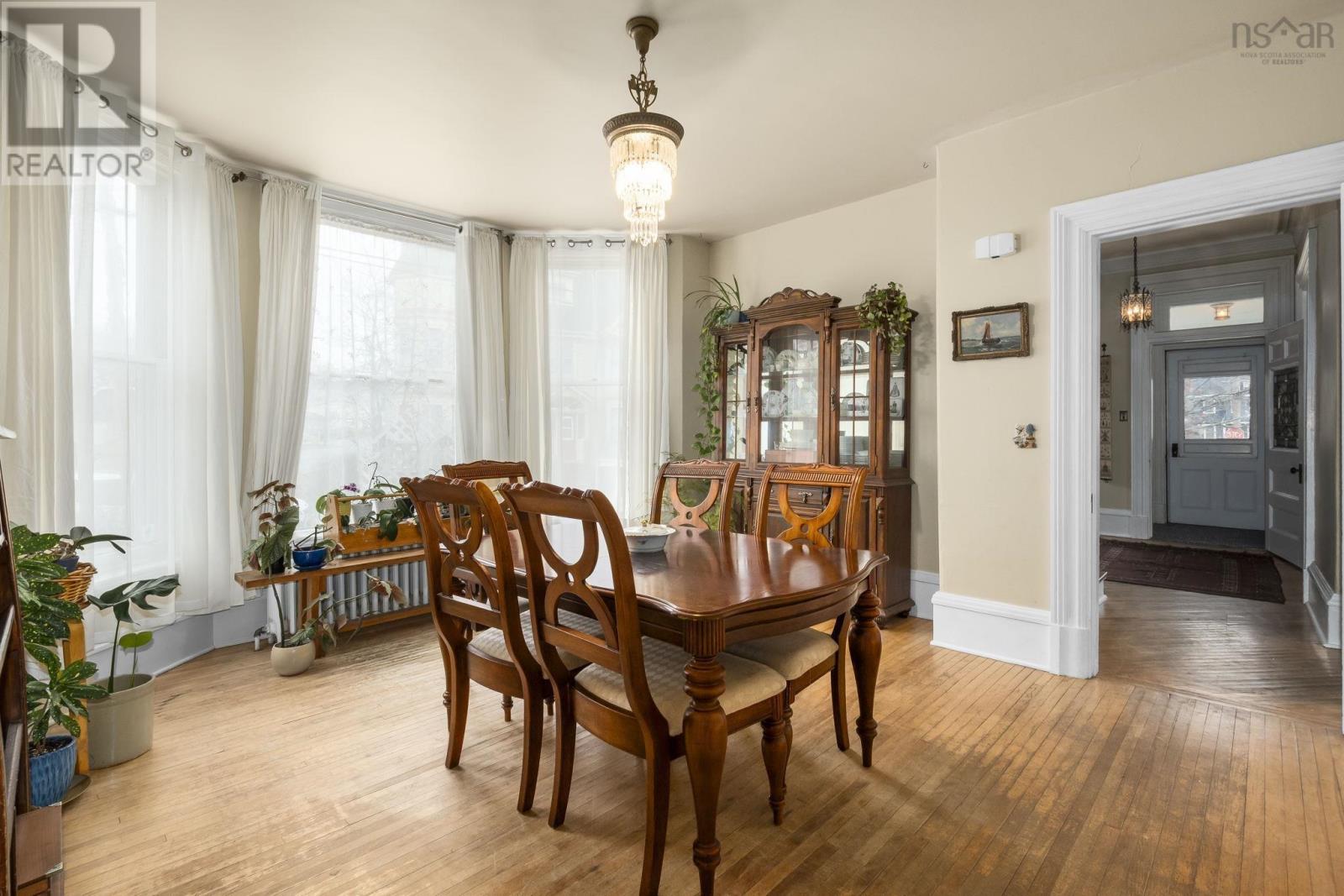 304 Clifton Avenue, Windsor, Nova Scotia  B0N 2T0 - Photo 7 - 202607275