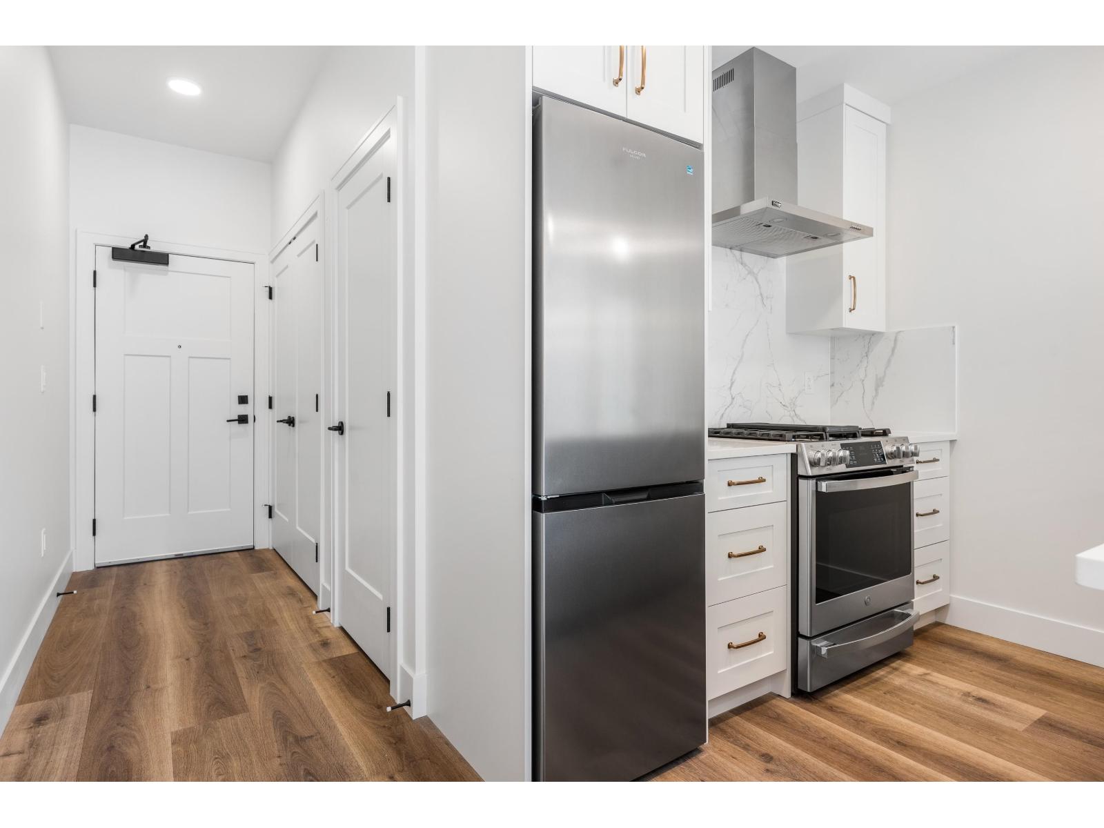 702 120 Esplanade Avenue, Harrison Hot Springs, Harrison Hot Springs, British Columbia  V0M 1K0 - Photo 12 - R3087323